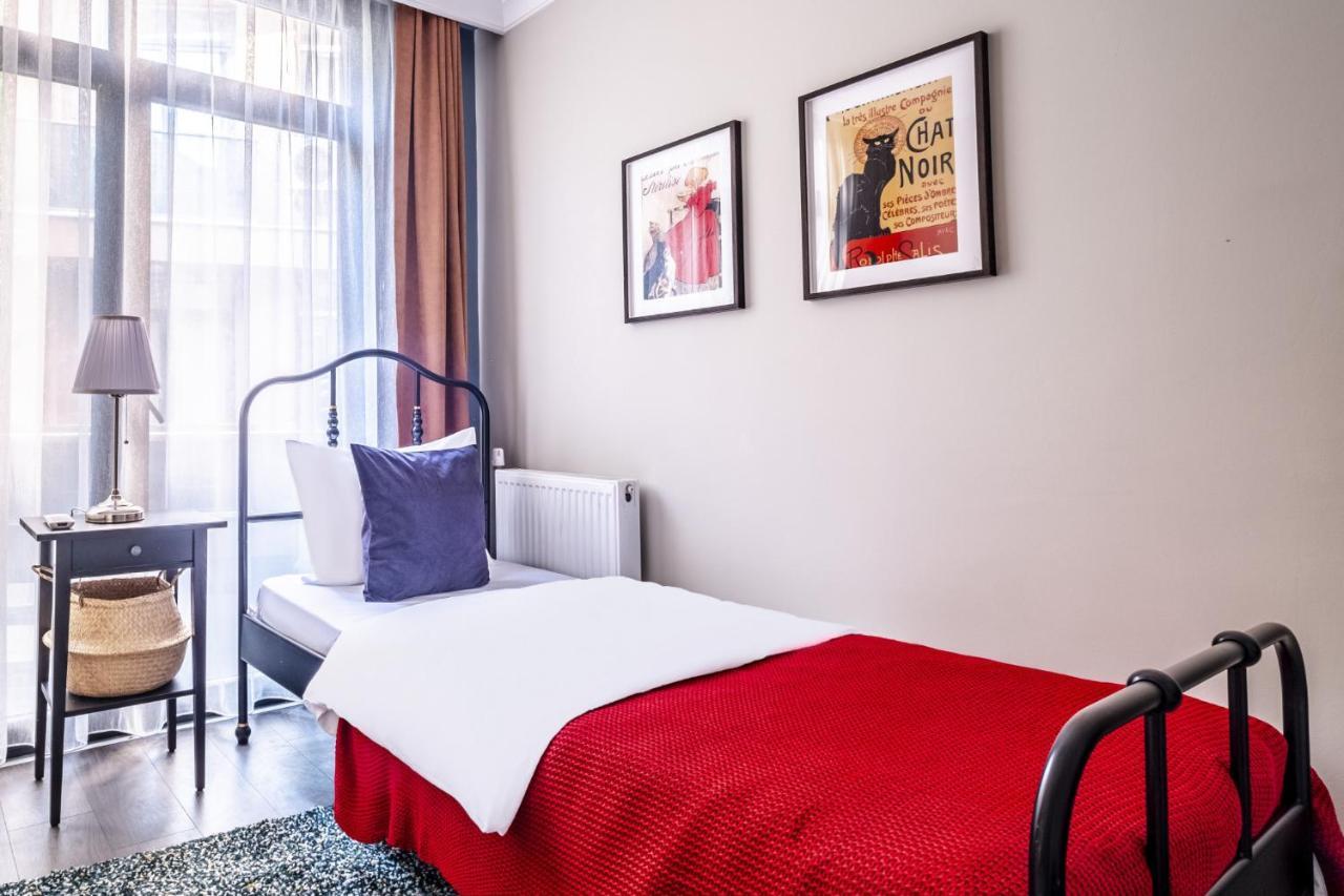 Central Flat With Sleek Interior In Sisli Estambul Exterior foto