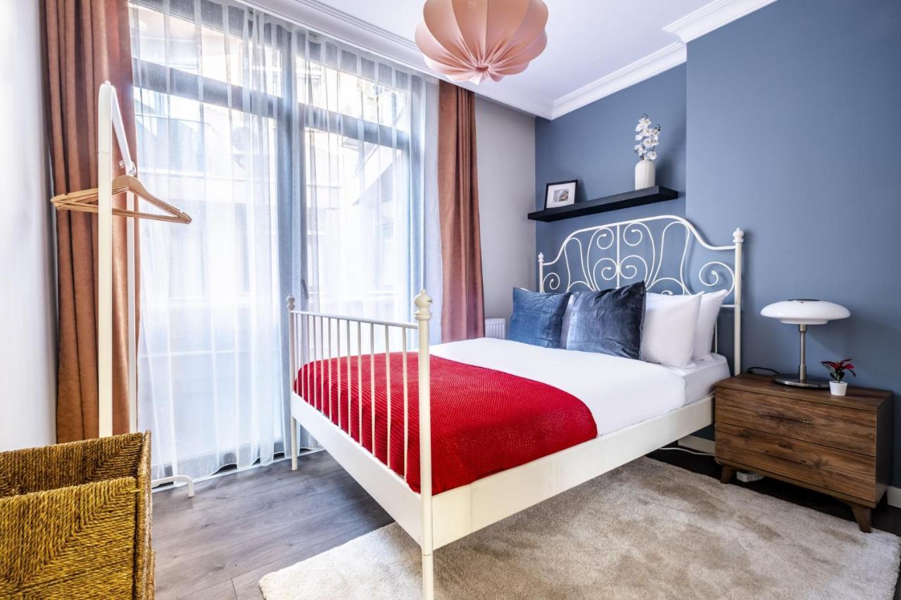 Central Flat With Sleek Interior In Sisli Estambul Exterior foto